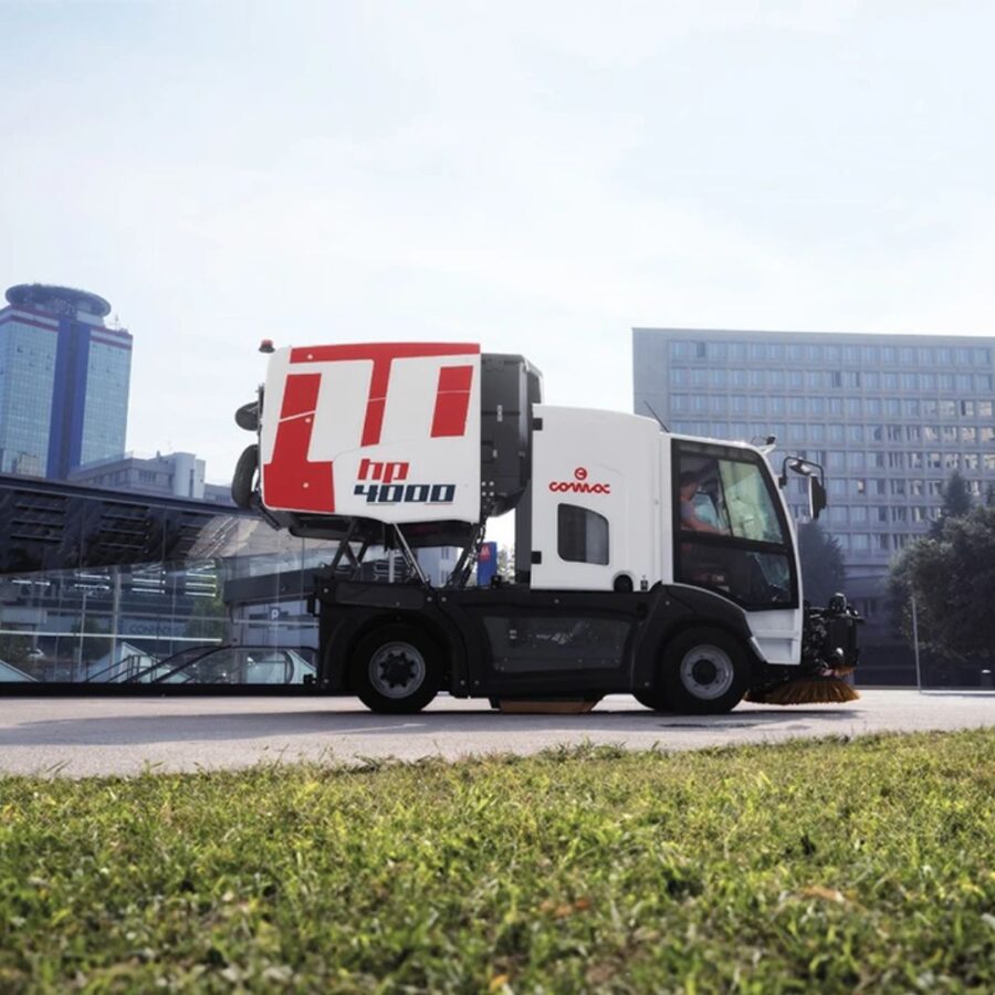 maszyna-komunalna-drogowa-comac-hp4000-4 Zamiatarka komunalna HP4000 EU6 FASE EH