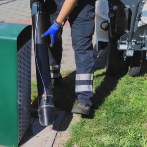 odkurzacz miejski komunalny ariamatic 240 (1) Ariamatic 240 Odkurzacze uliczne